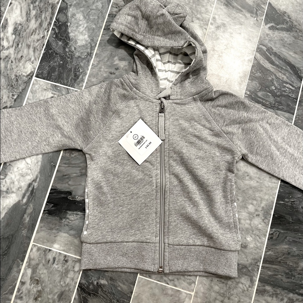 New with tag Hanna Andersson toddler hoodie with bear ears. Size 2T
